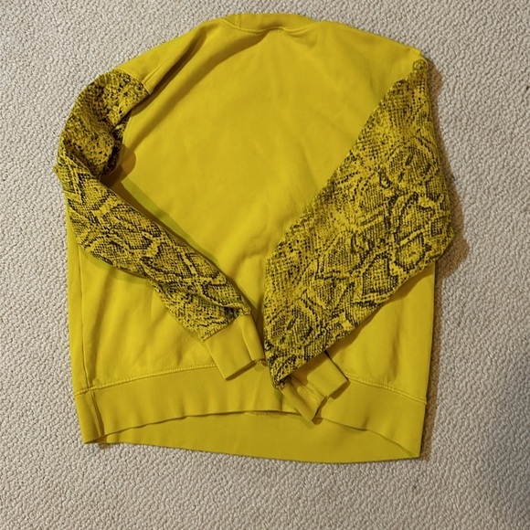 Nike sweater - Picture 5 of 5